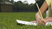 陕西小学一年级小学生将先识汉字后学拼音