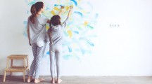 对待孩子的青春叛逆期 家长不妨“服个软”