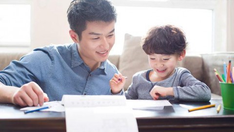学校范文 ≠ 高分作文